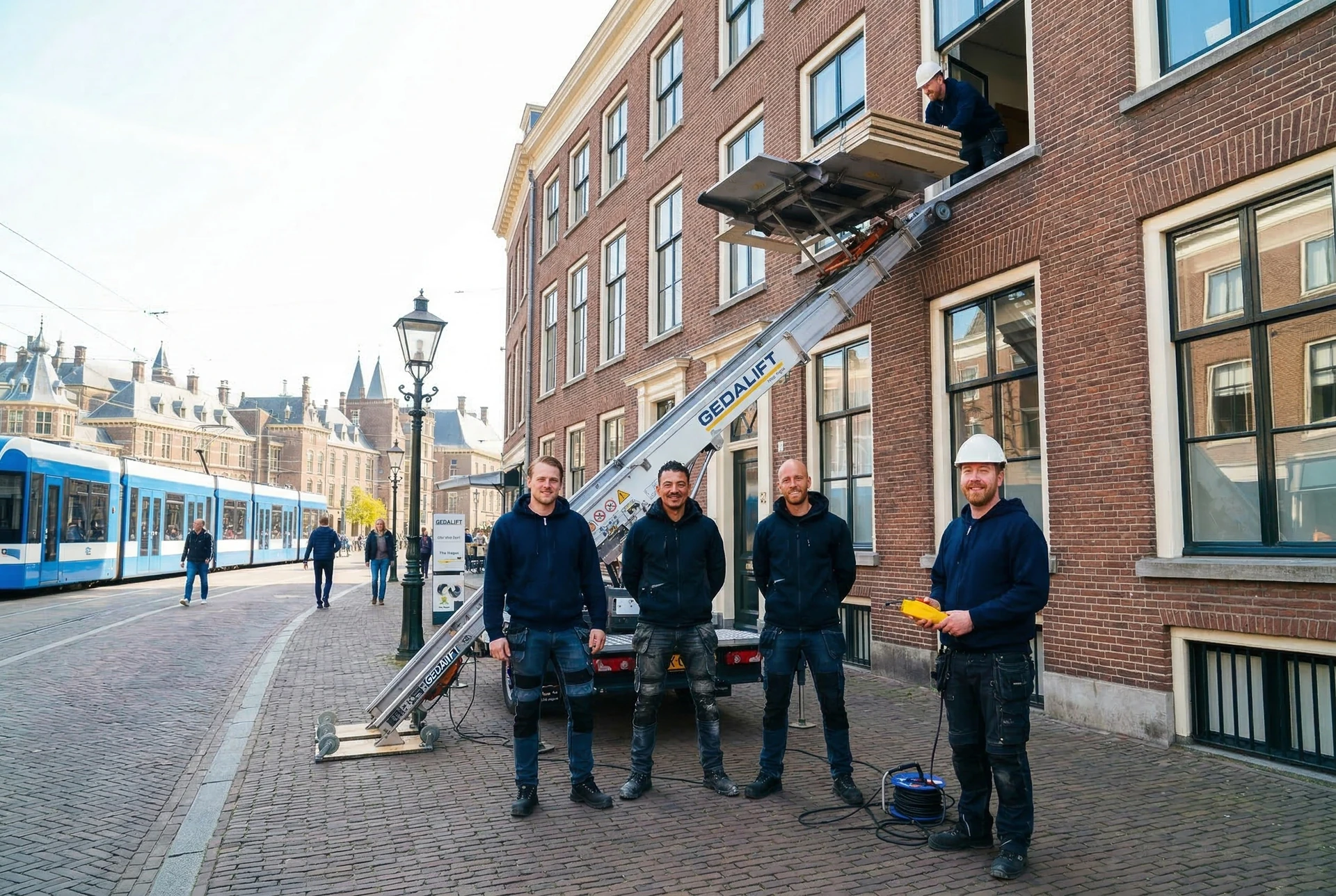 Verhuislift bij woning in Amsterdam